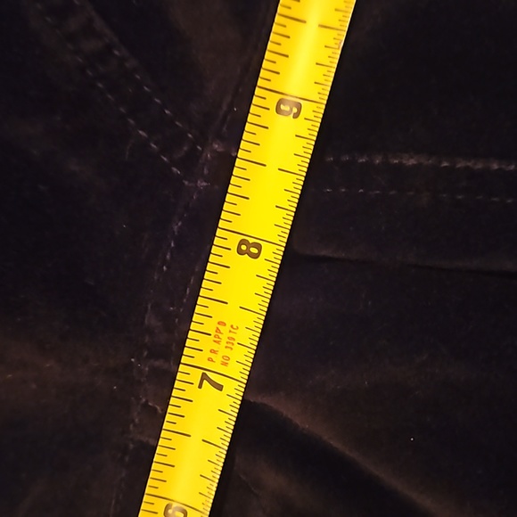 NWT WHITE HOUSE/BLACK MARKET Black Velvet Studded Boot Leg Pants Size 8R - Picture 13 of 16